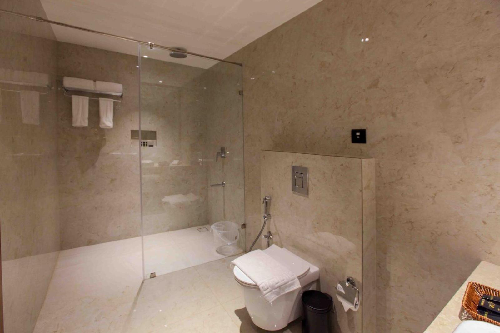 Park Residency Ayarkunnam Hotel Pullappalli Ngoại thất bức ảnh