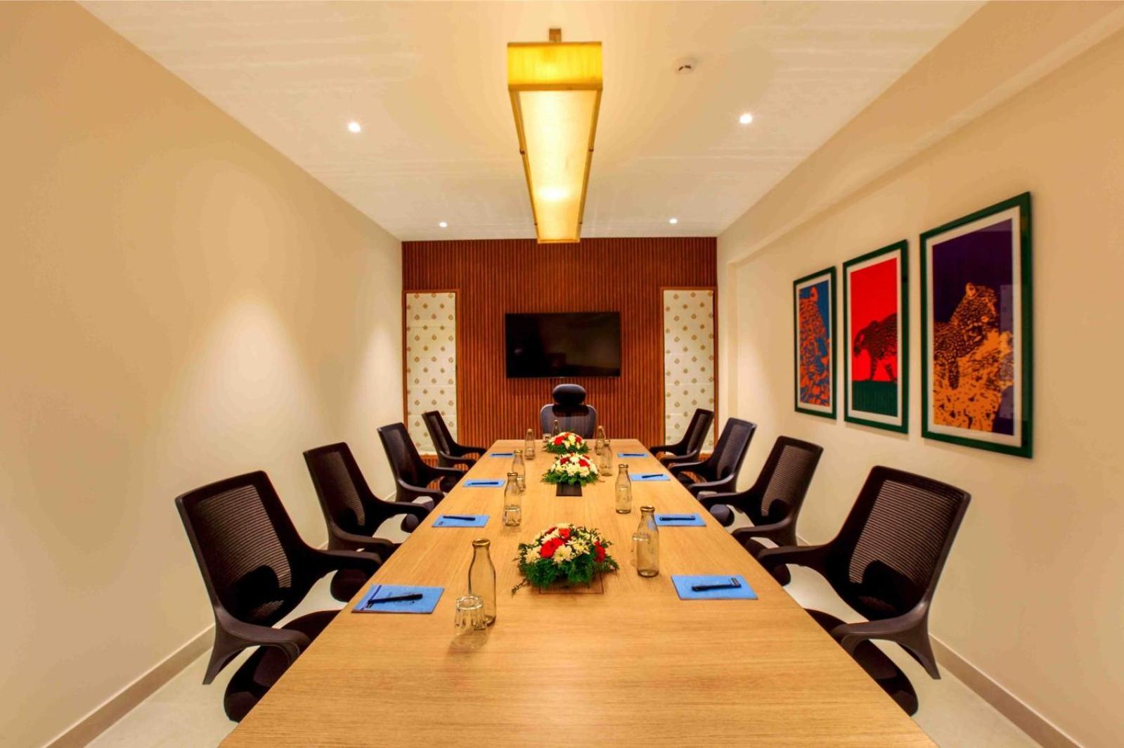 Park Residency Ayarkunnam Hotel Pullappalli Ngoại thất bức ảnh
